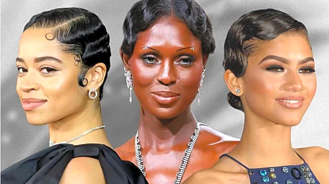 For that rocking winter look, try finger waves