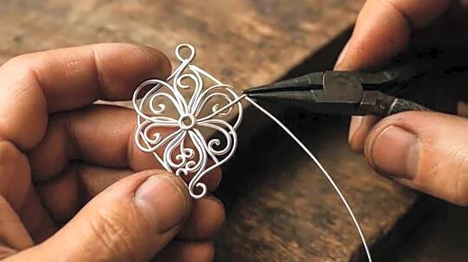 What exactly is wire art?