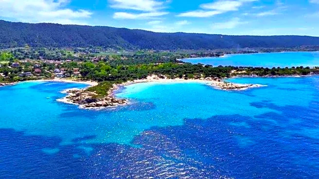 These are the most peaceful peninsulas in Greece