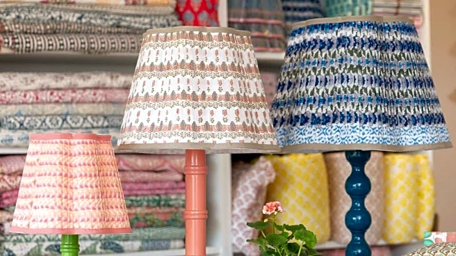 Why home decor experts recommend pleated lampshades