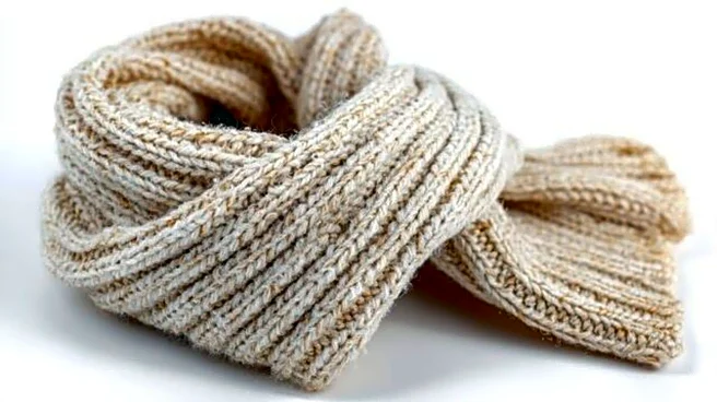 Thick scarves: The ultimate winter accessory