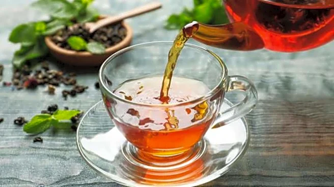 Does tea dehydrate you? Let's find out