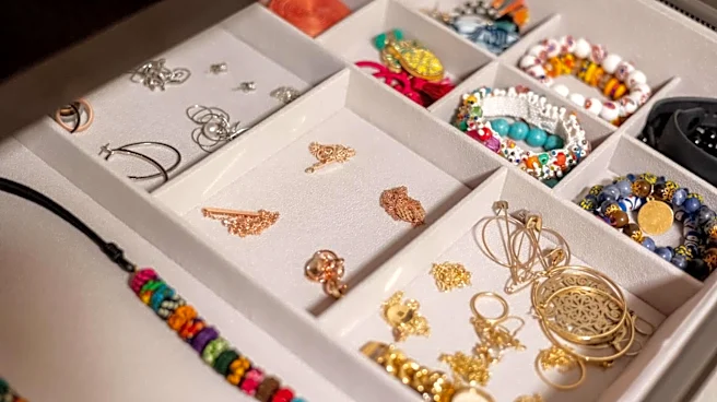 How to organize jewellery (on a budget)