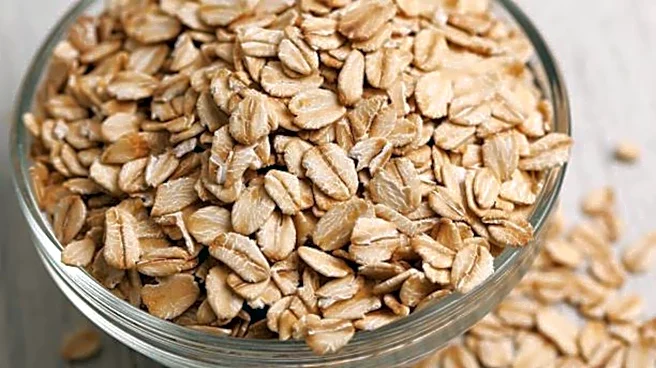 How to use oatmeal for glowing skin