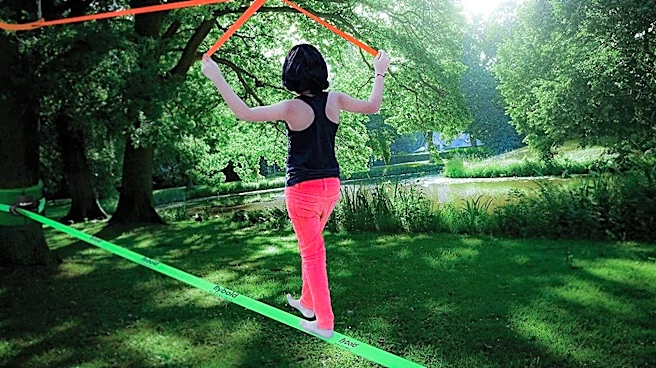 Why fitness enthusiasts root for slacklining
