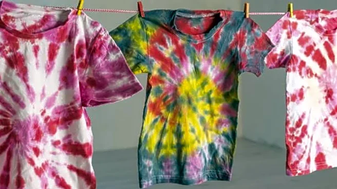 How to create batik-style prints at home