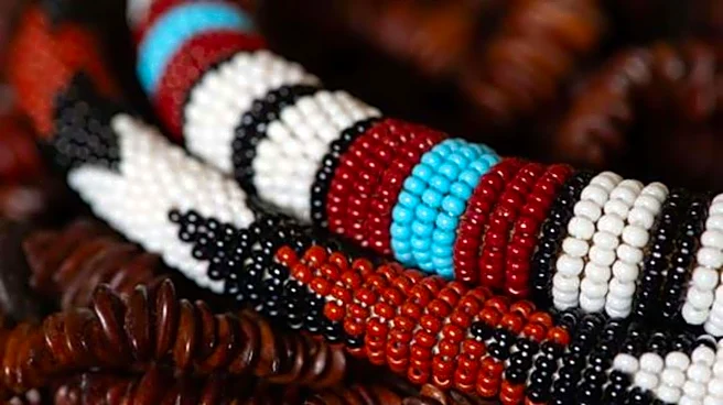 Fashion lovers, this beadwork style is next level