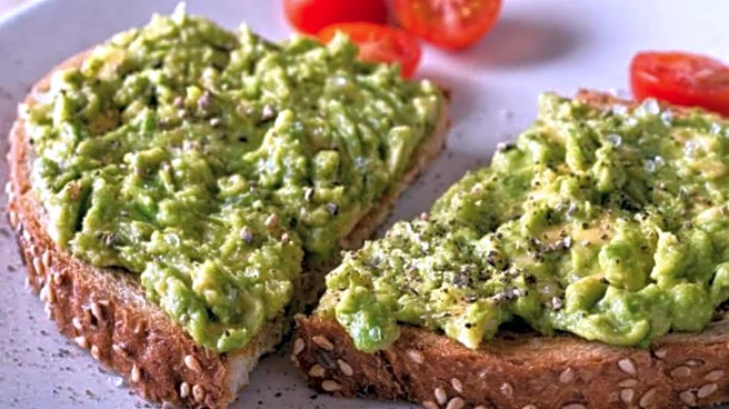 Rice cakes + avocado spread: A quick breakfast hack