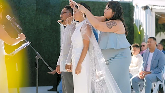 These Filipino wedding traditions are beautiful!