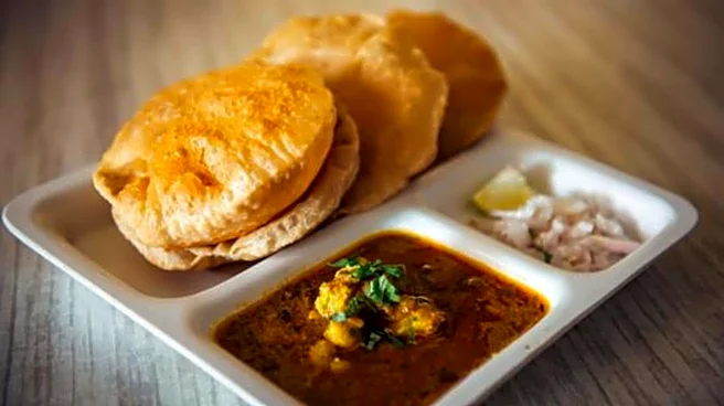 Visiting Varanasi? Don't miss these local dishes