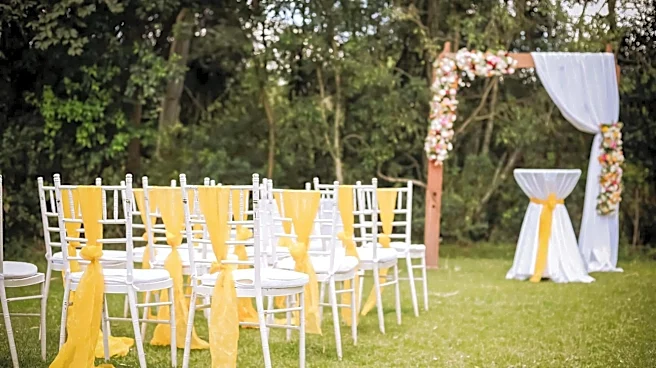 Simple decor ideas for a small garden wedding