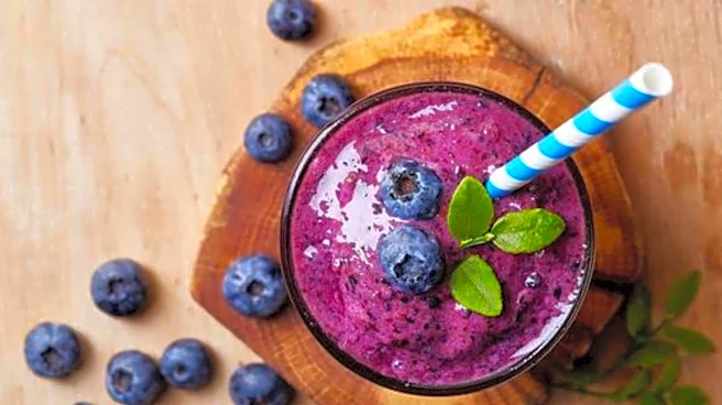 This blueberry smoothie bowl is a winner!