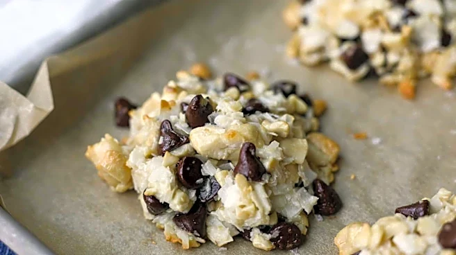 Quick and tasty: Cashew coconut clusters