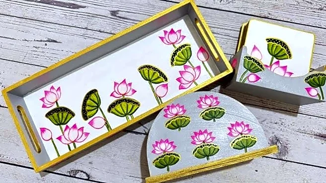 How to create batik patterns on wooden trays