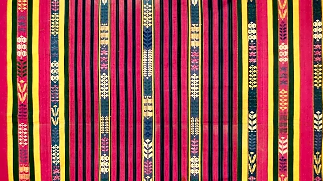 What is lamba fabric art?