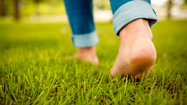 What you should know about barefoot walking