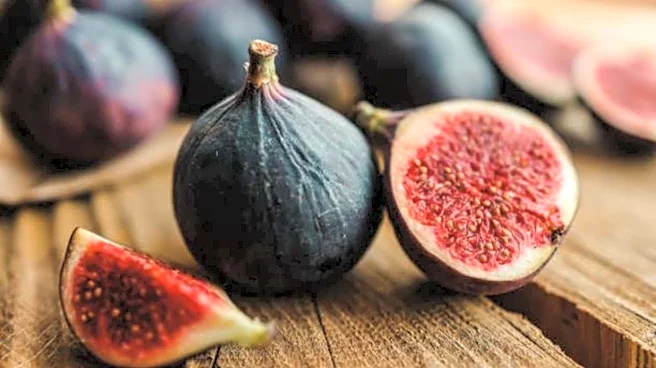 What makes figs so nutritious