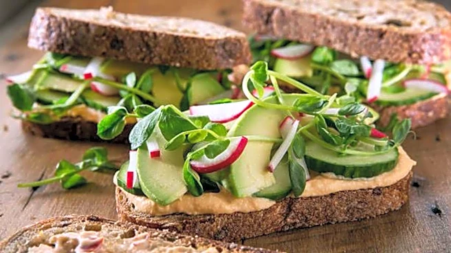 Quick breakfast fix: Hummus cucumber baguette