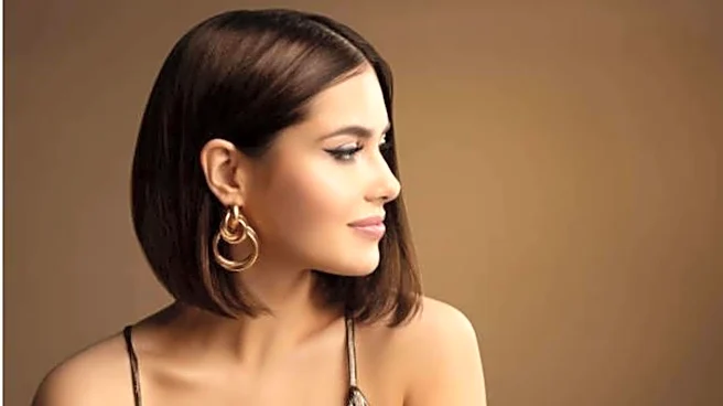 Flat hair? Try this simple side part trick