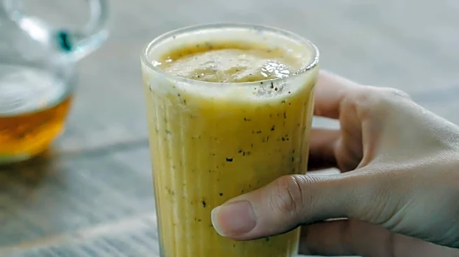 5 delicious amla smoothies you can make at home