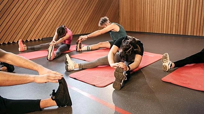 Hiking v/s stretching: Which one helps you bounce back faster?