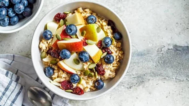 5-minute recipe: Swiss muesli with fruits