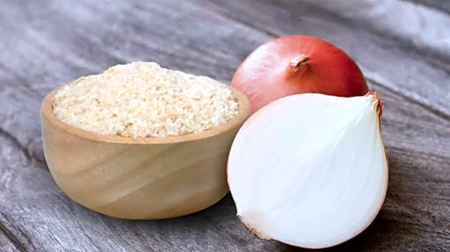 Onion powder for hair: Benefits and uses