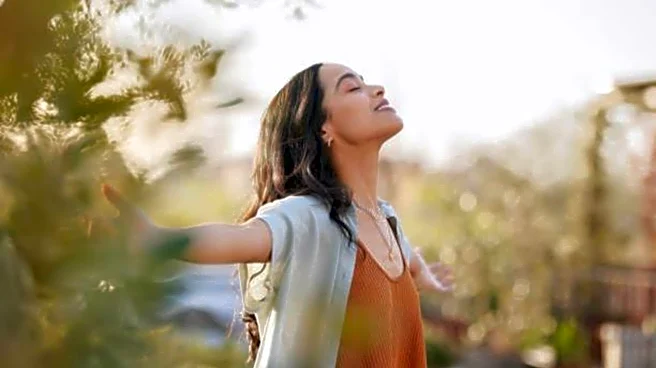 Gratitude pauses: Small habit with lasting happiness