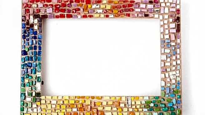 How to make mosaic photo frames