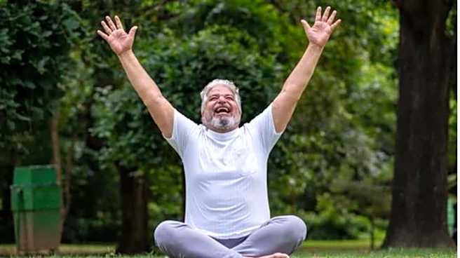 5 ways to practice laughter yoga daily