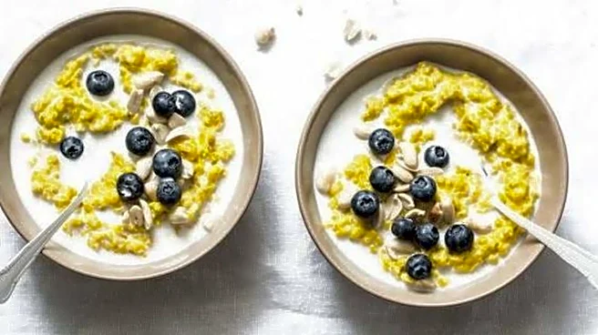 Why you should start your day with turmeric oatmeal