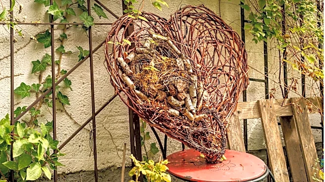 The art of turning willow into stunning sculptures