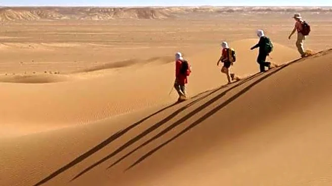 How to prepare for a Sahara hike