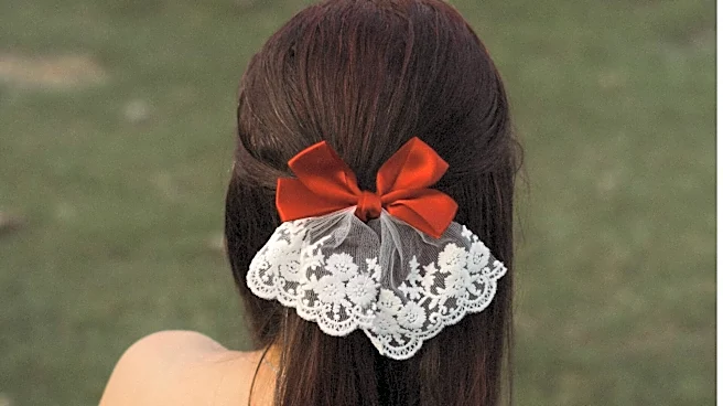 These bow hairstyles can instantly dress up your look