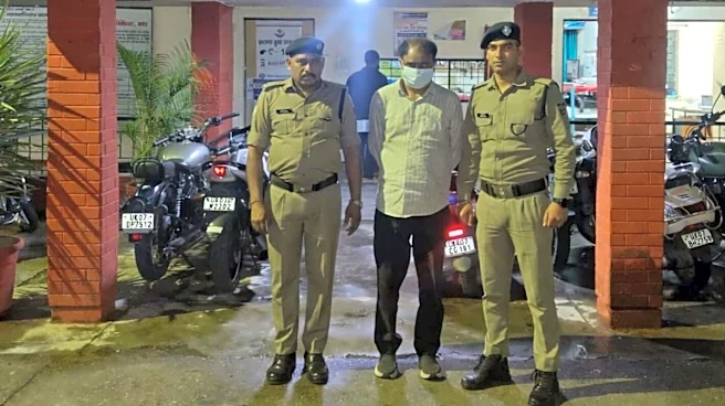Conman posing as Rahul Gandhi's secretary cheats politicians of crores