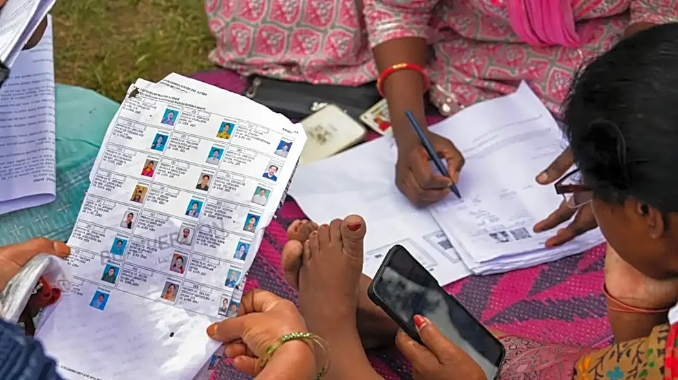 'Ram hit Yadav': Bizarre name entries in UP voter list