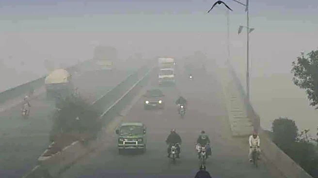 Lahore's air quality plummets after Diwali; India blamed for pollution