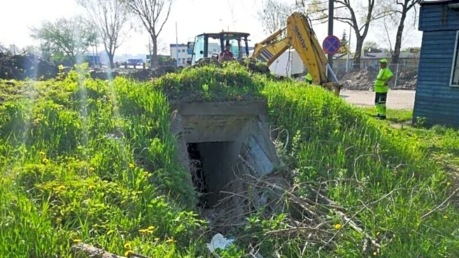 Poland mandates bomb shelters in new buildings amid Russian threat