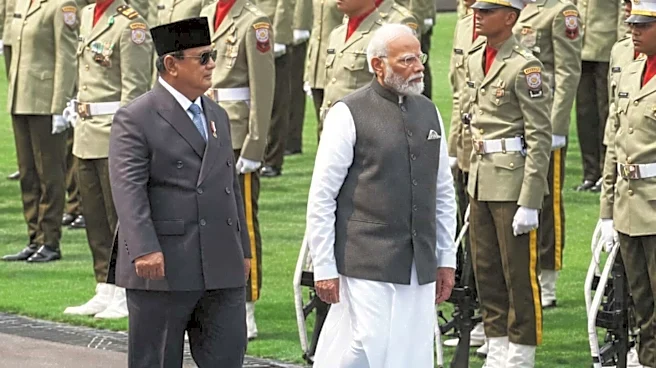 PM Modi receives ceremonial Guard of Honour in Indonesia