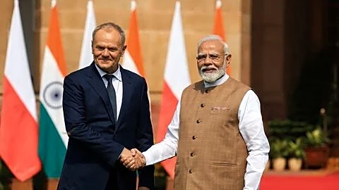 Donald Tusk visits New Delhi, pitches drones to Narendra Modi