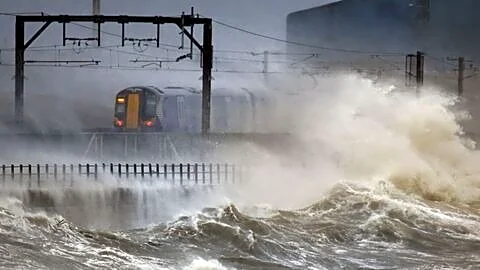 Storm Boelo threatens Scotland with gusts up to 129km/h