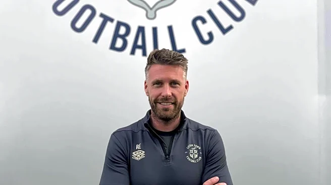 Wolves to approach Middlesbrough for Rob Edwards following Pereira sacking