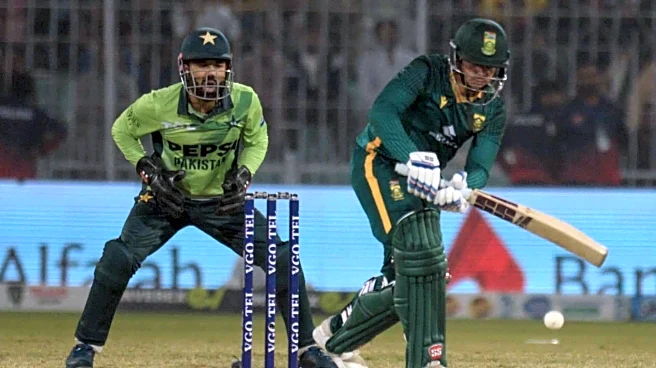 South Africa down Pakistan in 2nd ODI, level series: Stats