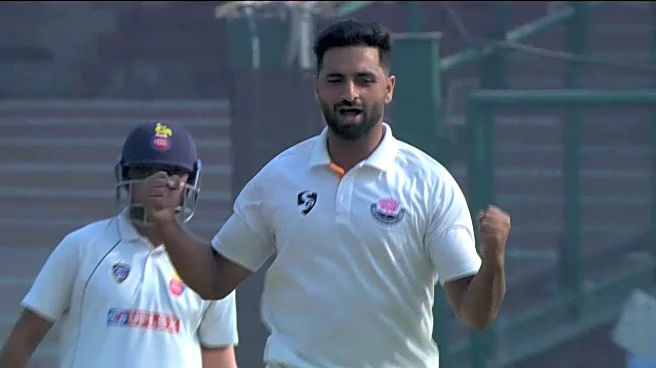 Ranji Trophy, J&K's Auqib Nabi floors Delhi with fifer: Stats