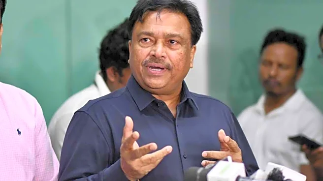 Former Bangladesh captain Faruque Ahmed hospitalized with heart complications