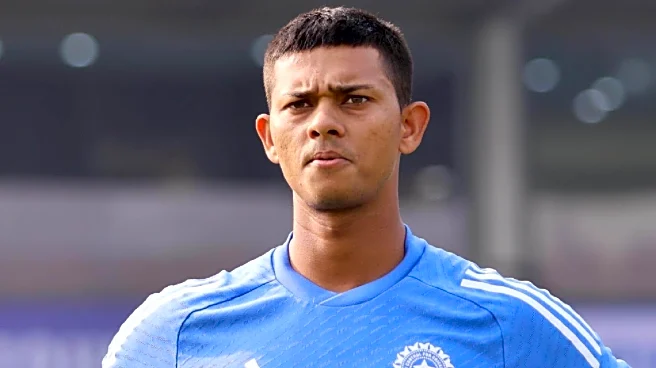 Yashasvi Jaiswal hospitalized with acute gastroenteritis after SMAT match