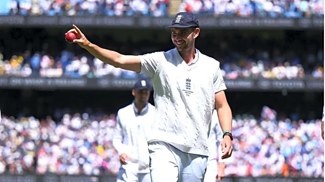 Ashes: Josh Tongue rattles Australia with his third Test fifer