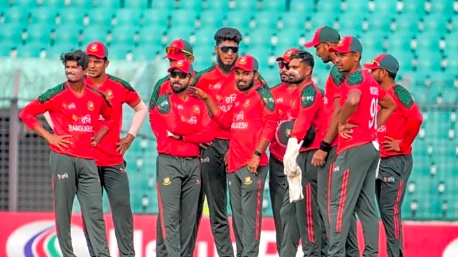 Bangladesh's sports advisor reiterates stance on playing in India