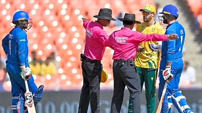 T20 World Cup: Mohammad Nabi fined for disobeying umpire's decision