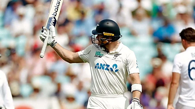 Glenn Phillips becomes third NZ batter with this all-format record